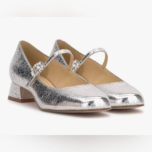 Jessica Simpson Silver and Tan Flats Size 9 NEW